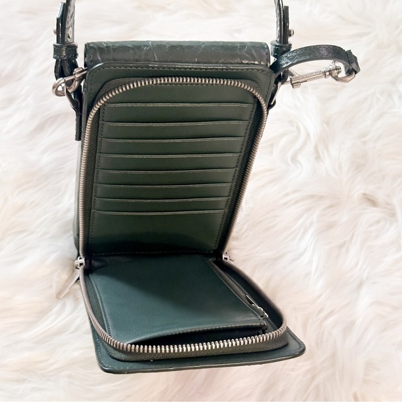 Rare Find Charles & Keith Wrinkled Effect Green Wallet Crossbody Bag - Picture 9 of 10